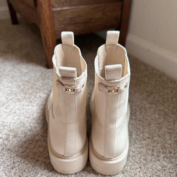 Sam Edelman LAGUNA CHELSEA BOOT - Picture 6 of 6